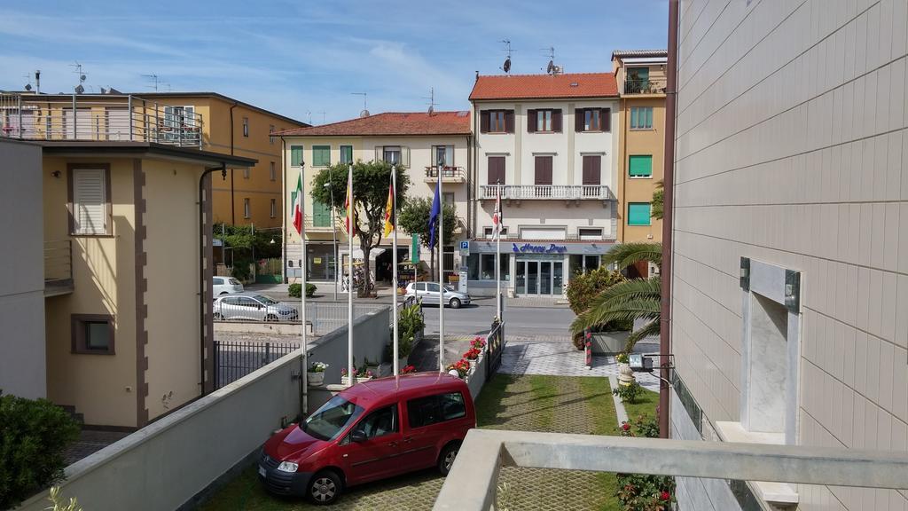 Hotel Smeraldo Lido di Camaiore Ngoại thất bức ảnh